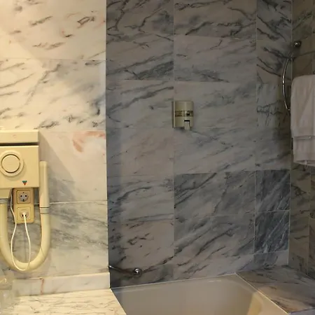 Szálloda Monterrey Salamanca