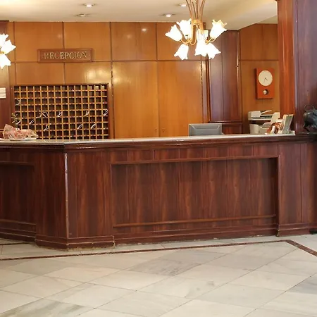 Monterrey Hotel 3*
