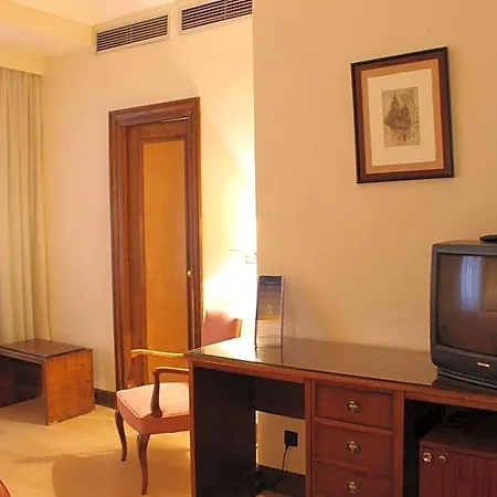 Monterrey Hotel