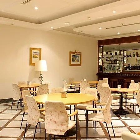 Monterrey Hotel 3*